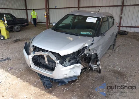 2019 Nissan Kicks Sv from USA, damaged, VIN 3N1CP5CU3KL538284